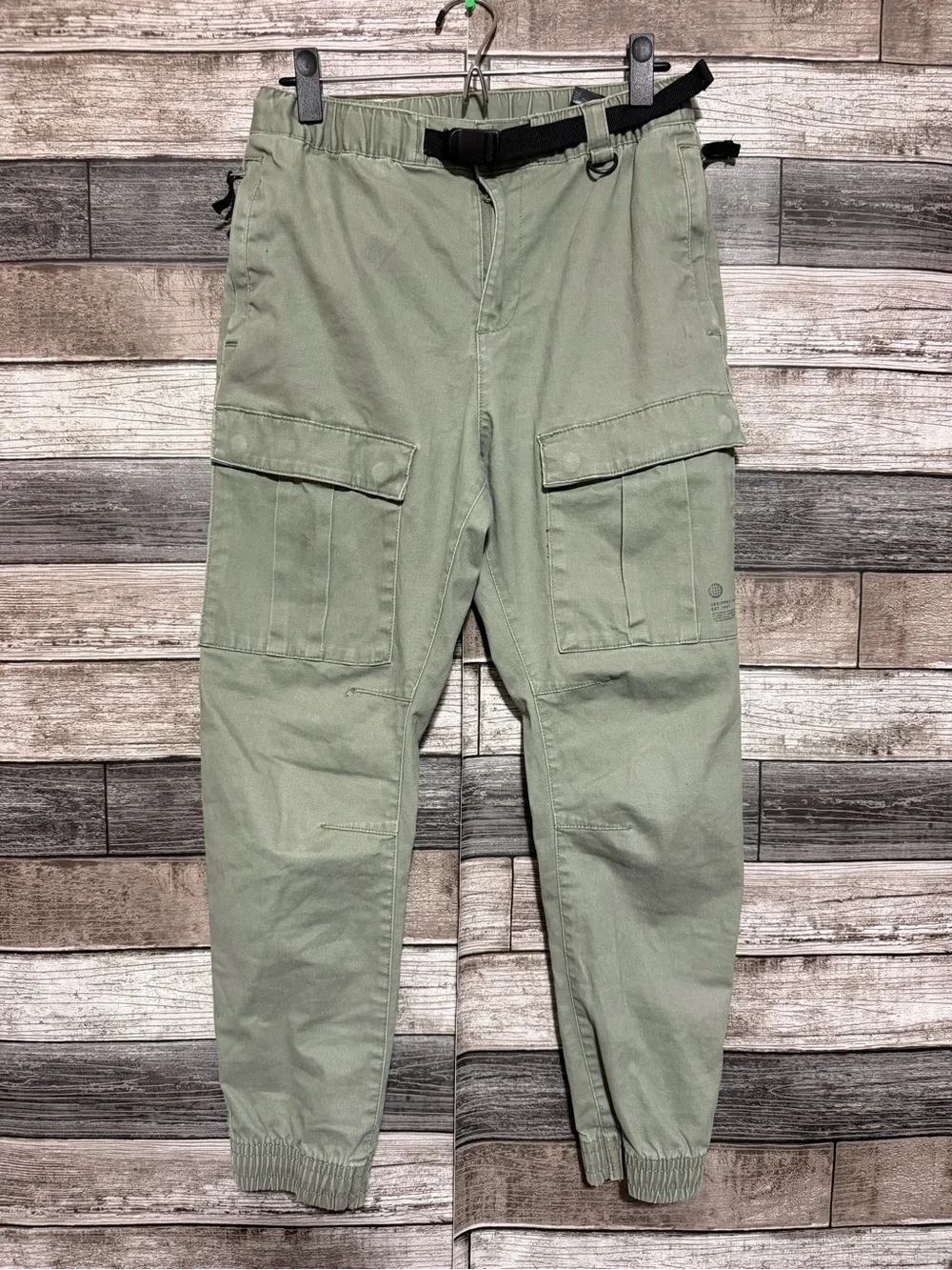 H&M Slim Fit Cargo Joggers Men’s XS Green Belted Tapered (Inseam 26) Zip Pockets